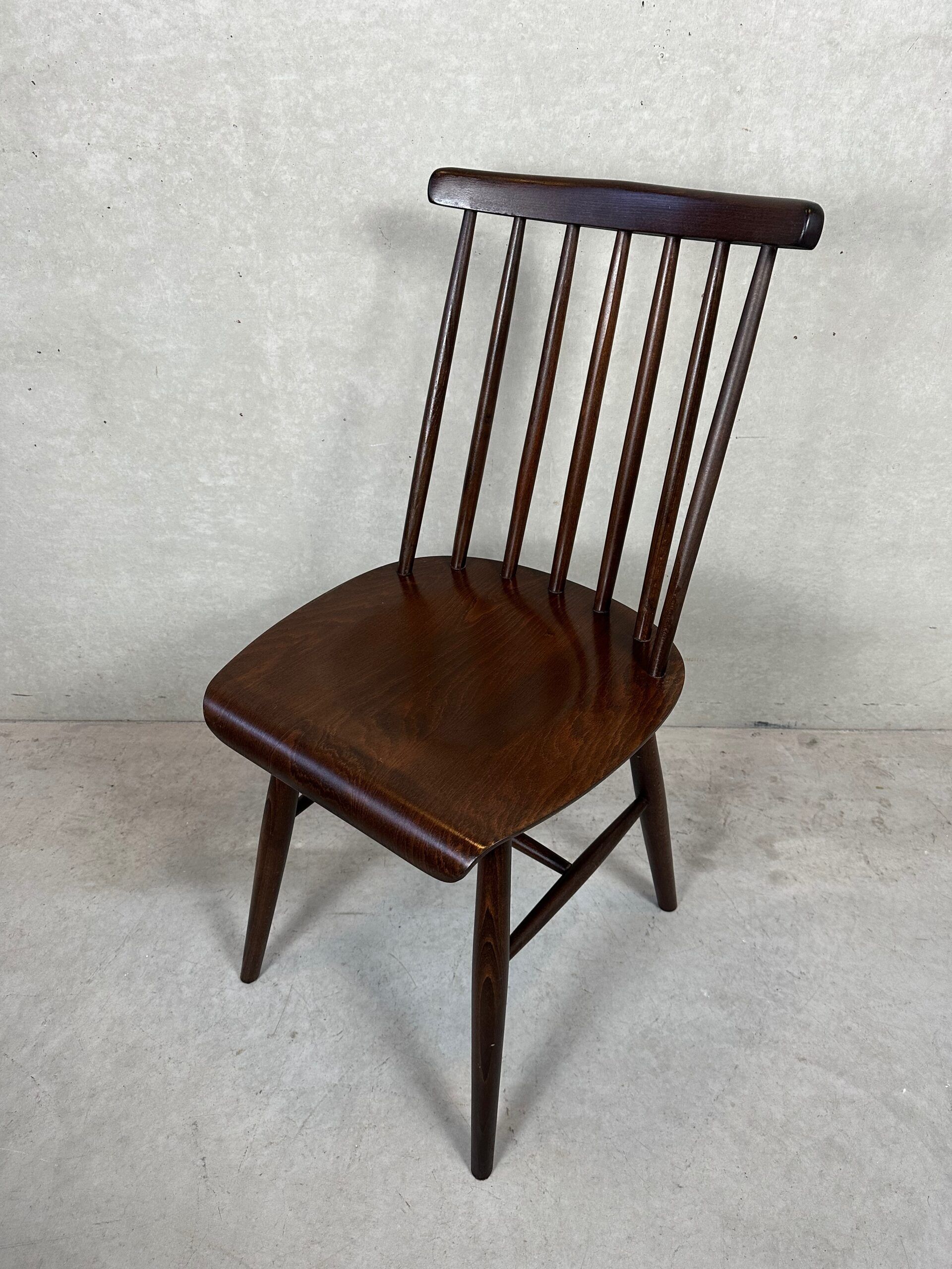 4x spindle chairs Ilmari Tapiovaara (Finland)
