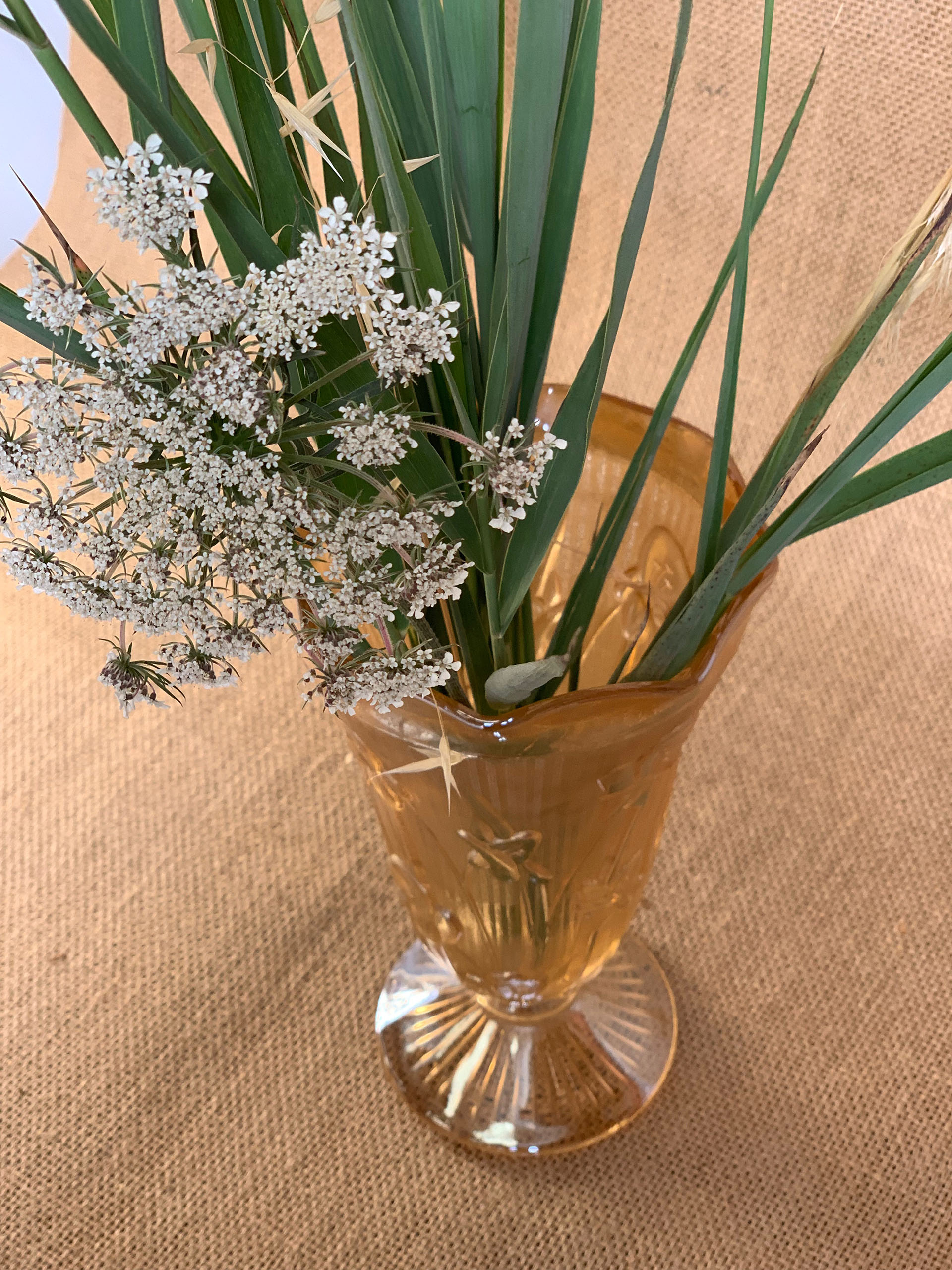 Iridescent glass vase with floral motifs in 40s style