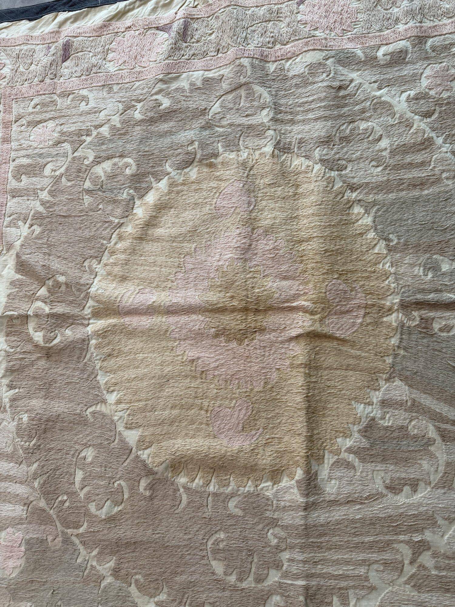 Vintage hand-embroidered tablecloth 135x138 cm