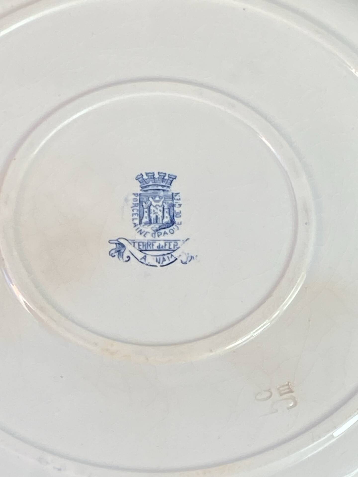 Serving dish, ironstone, Annam collection, Gien