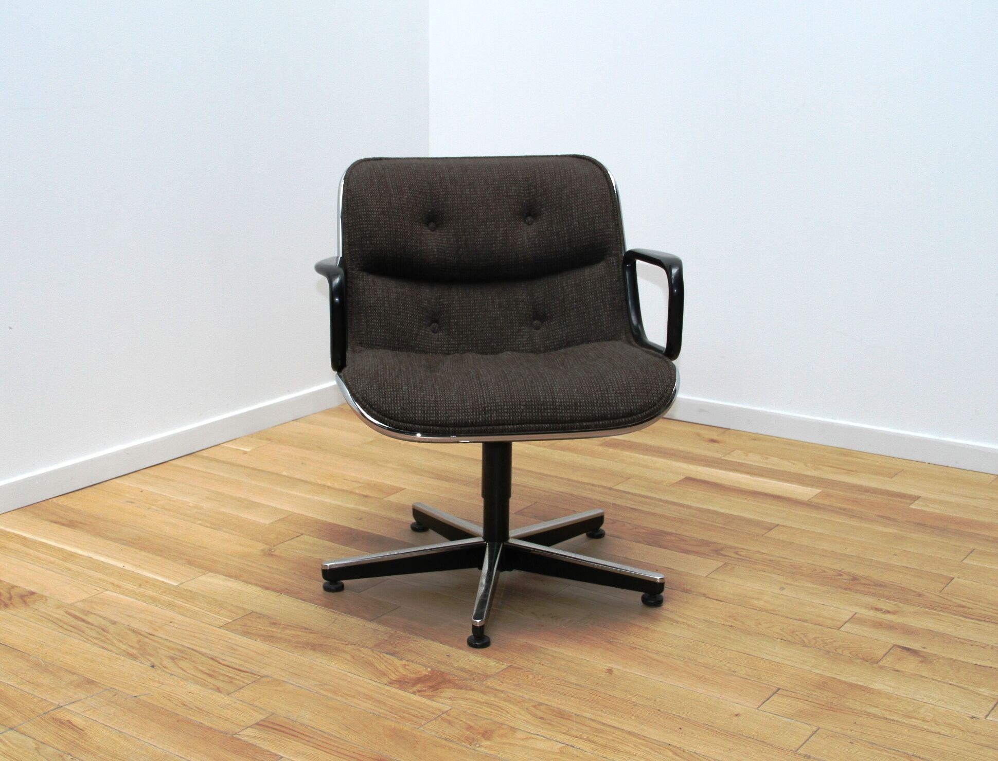 Charles pollock office chair