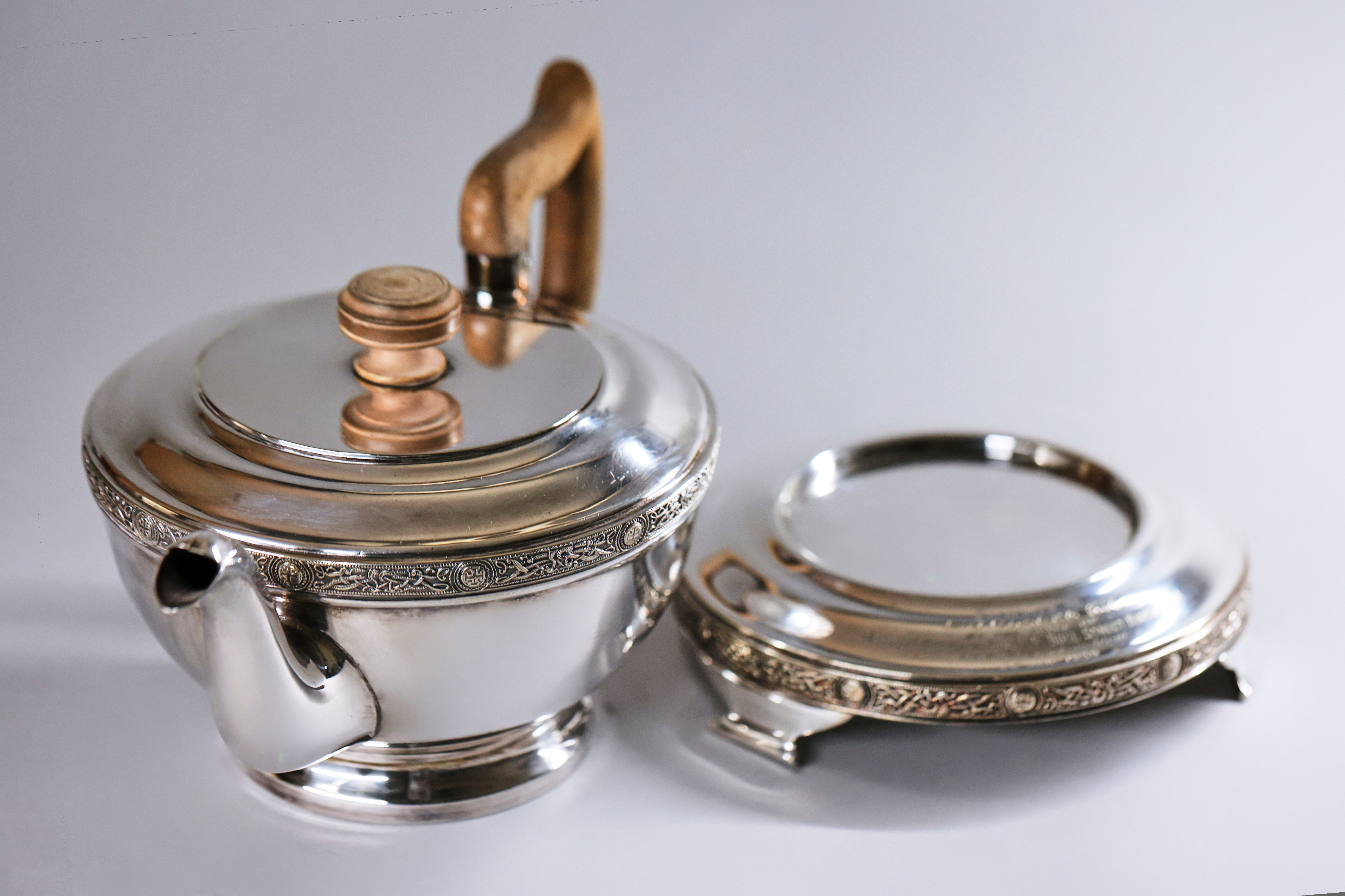 Elegant vintage teapot and support, Silver Plate, Old Sheffield, 19th century