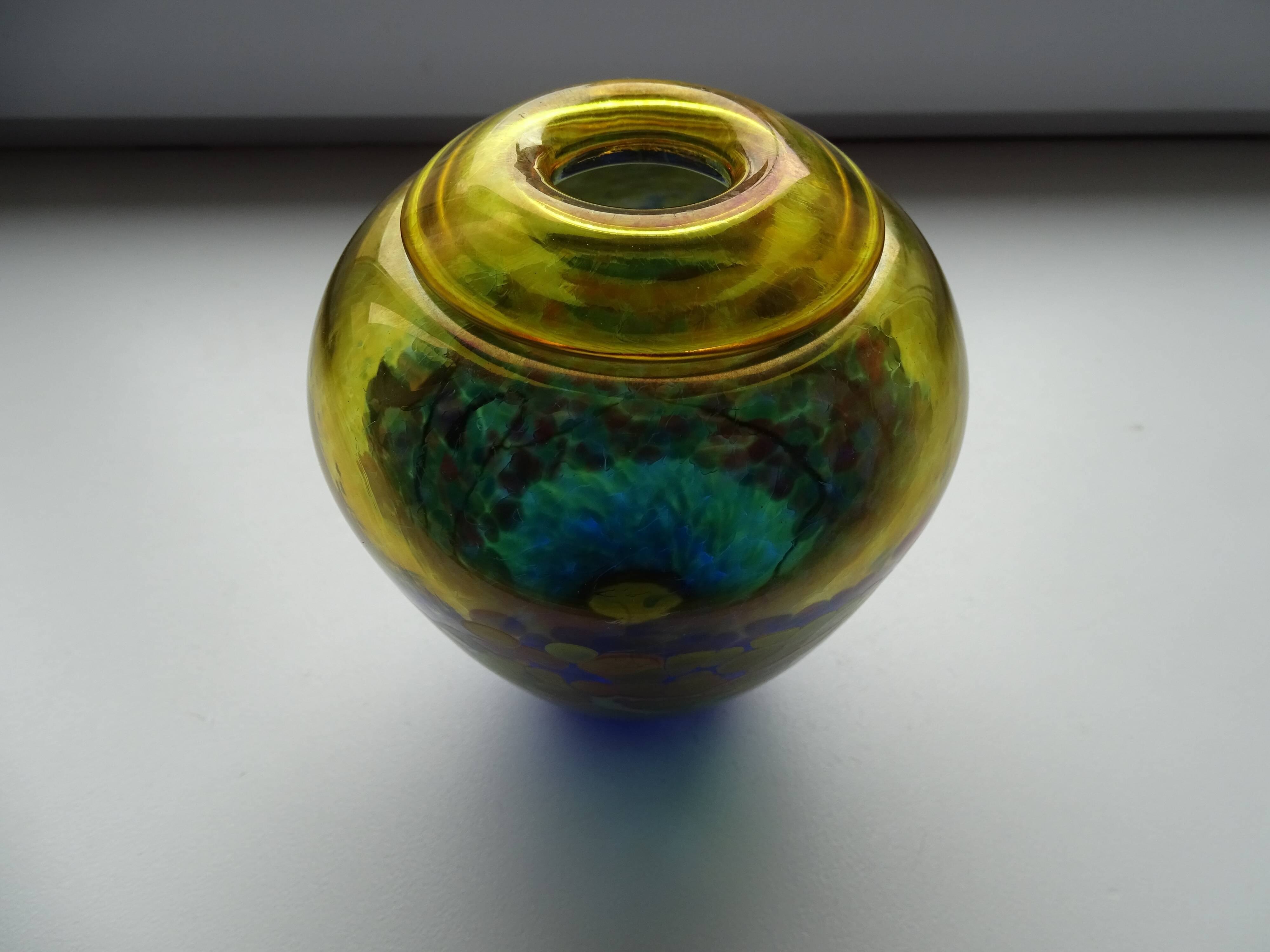 Multicoloured iridescent glass vase and cobalt blue Canada Robert Held signed