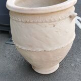 Tamgroute terracotta jar
