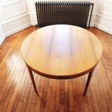 Baumann dining table