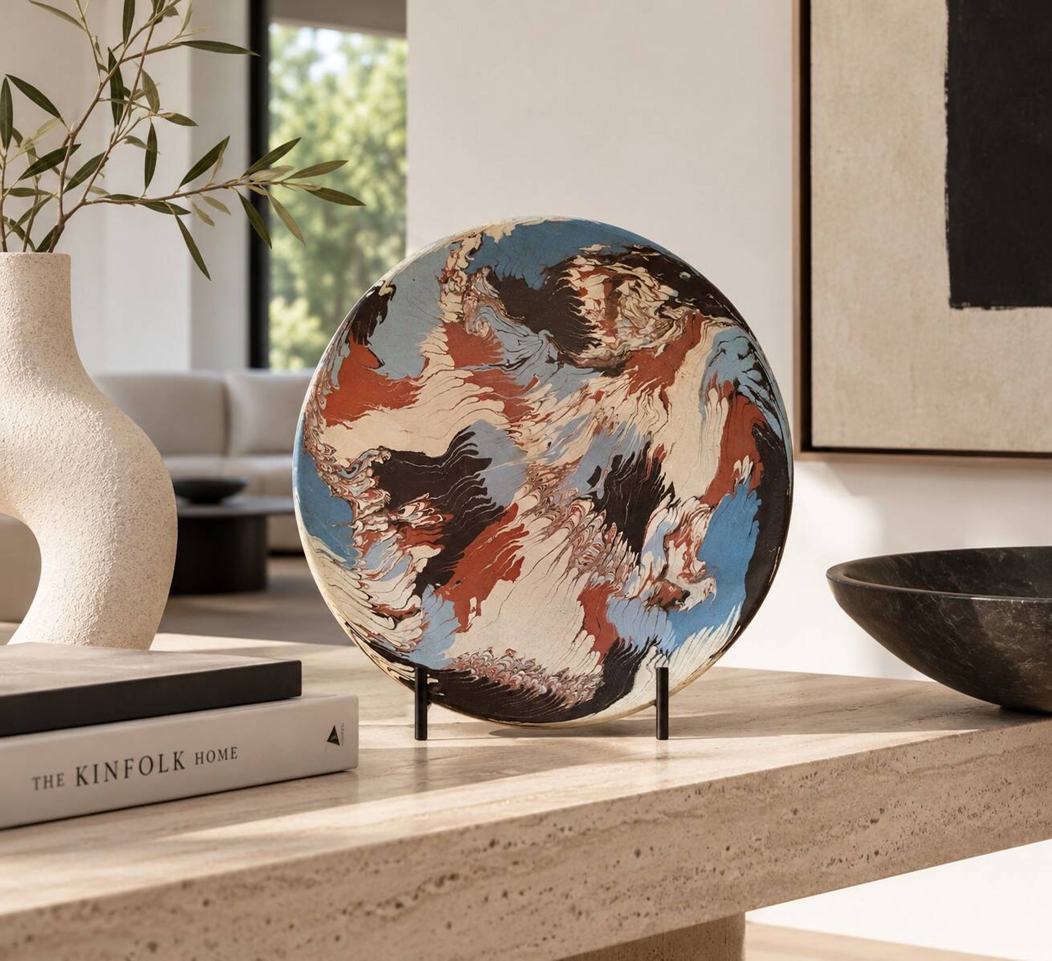 Coupe en terre mêlée d'Apt – Signée Bernard – Décor marbré polychrome