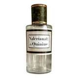 Valerianat: quinine apothecary bottle in transparent glass and metal
