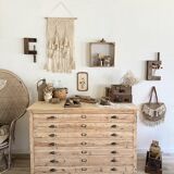 Craft cabinet with drawers