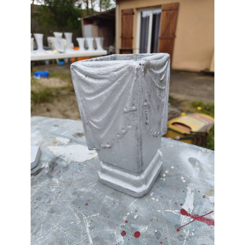 1 lot de vases en aluminium des années 30