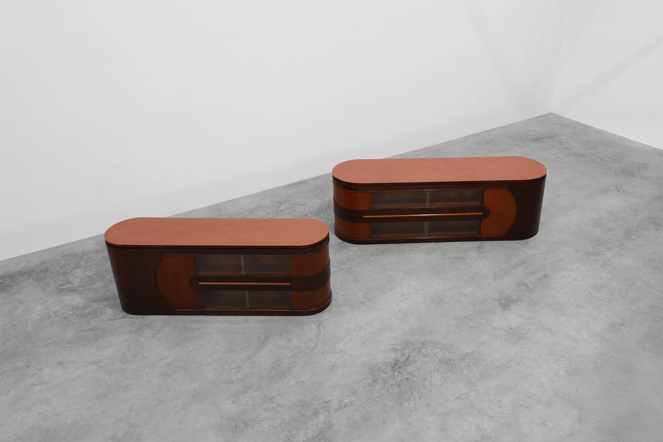 Ensemble of 2 Art Deco Counters and 1 cabinet attr. to De Coene, Belgium,19