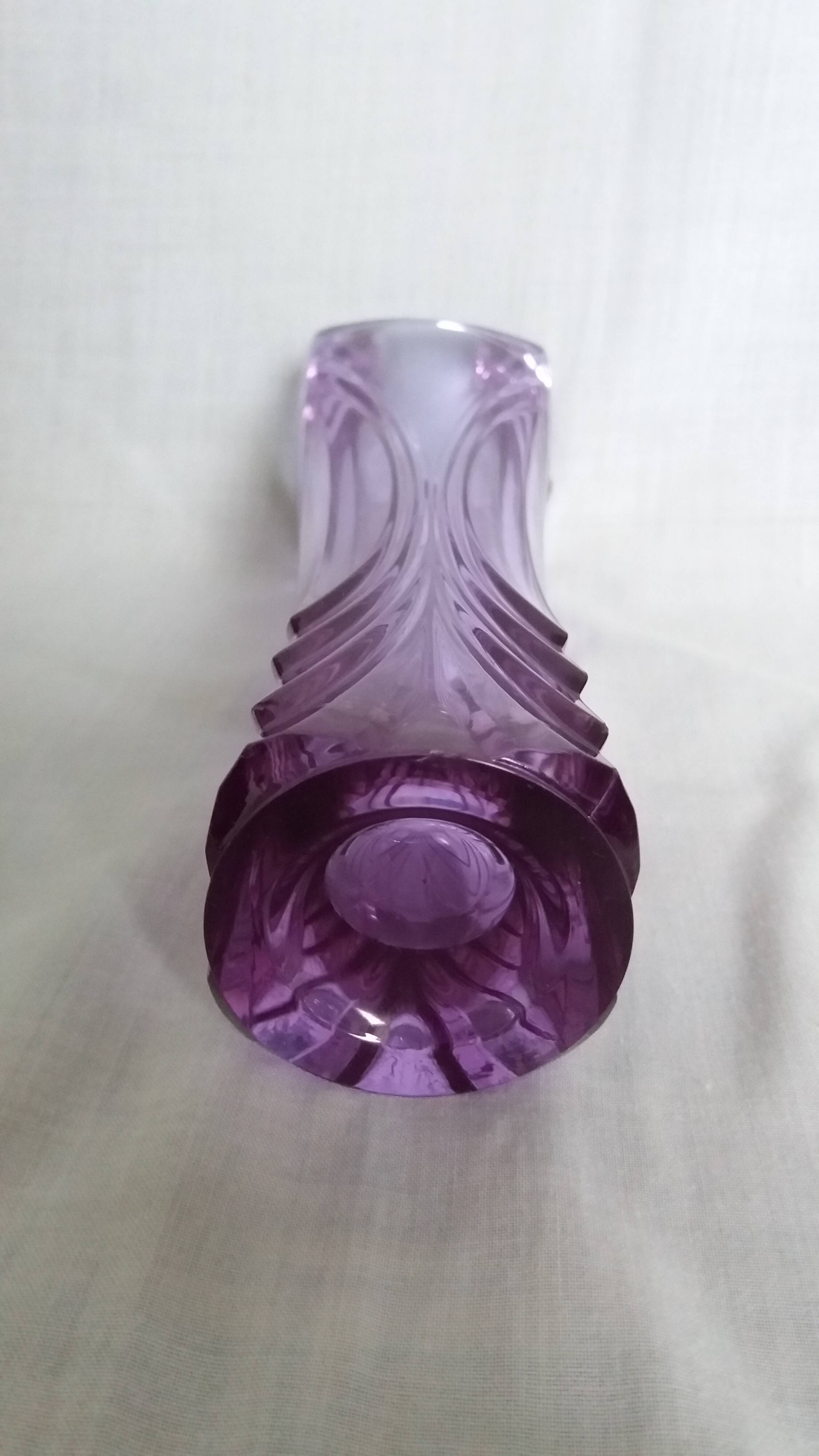 Violet mauve cut crystal soliflore vase, Cristal d’Arques