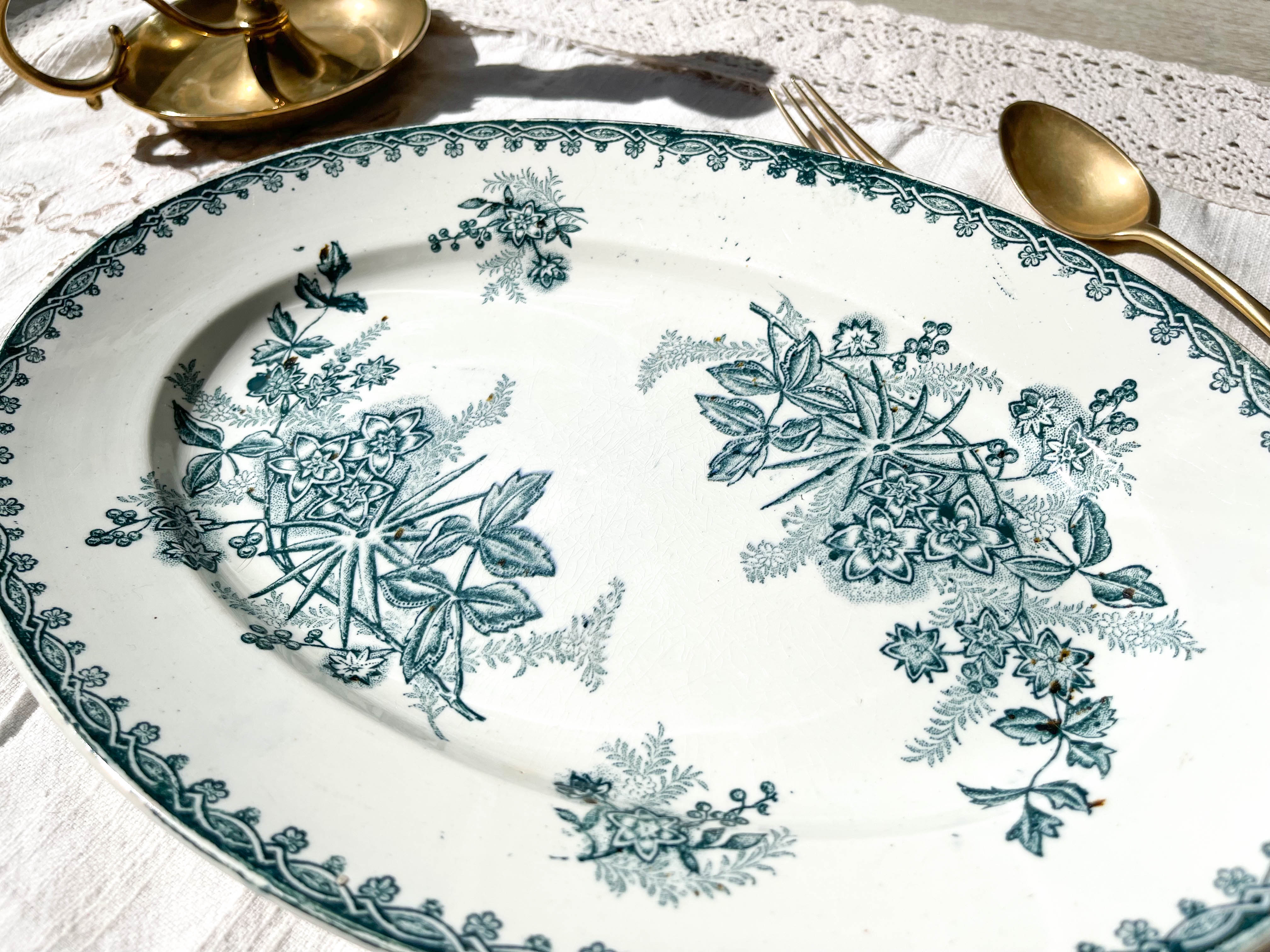 Flat oval Iron land St Amandinoise "MARGOT"