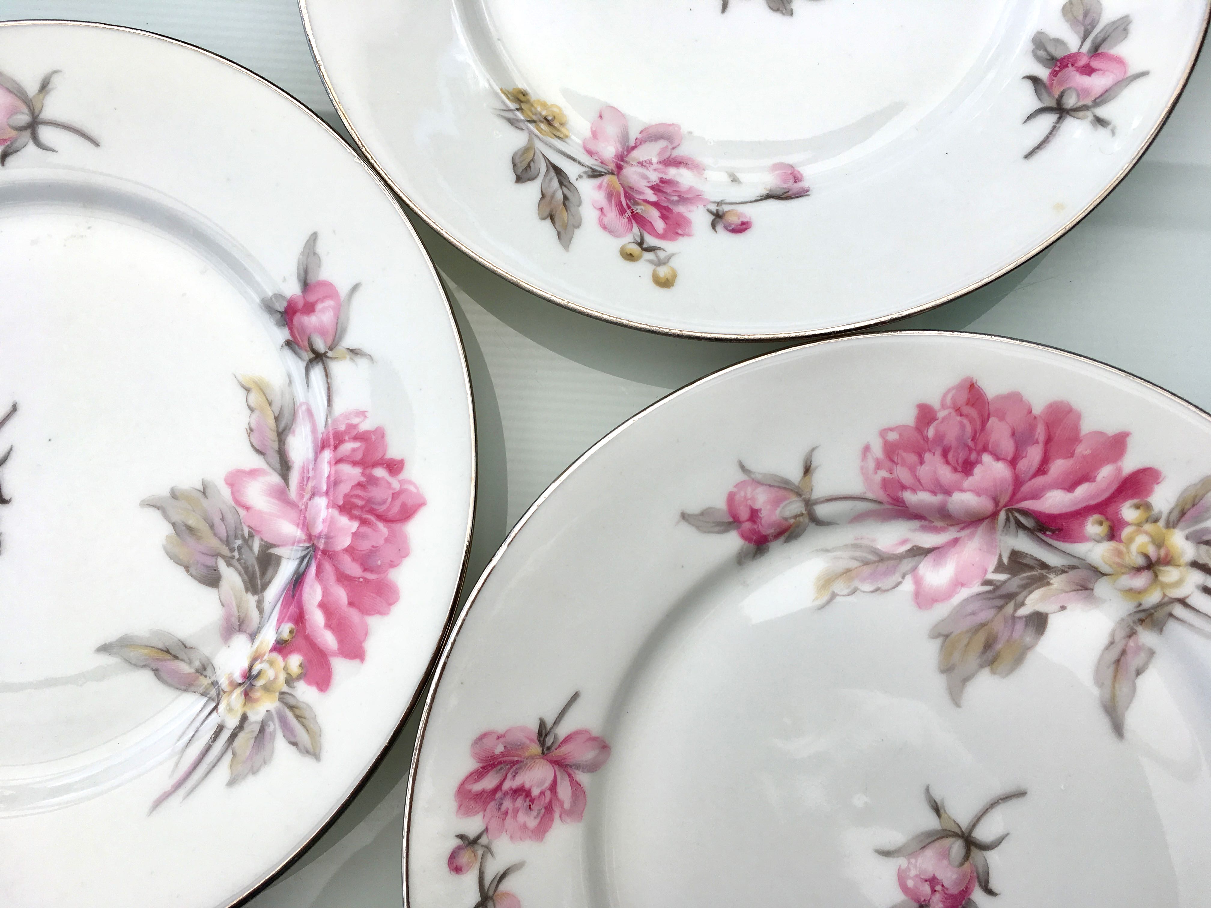 Set of 8 pink peony dessert plates