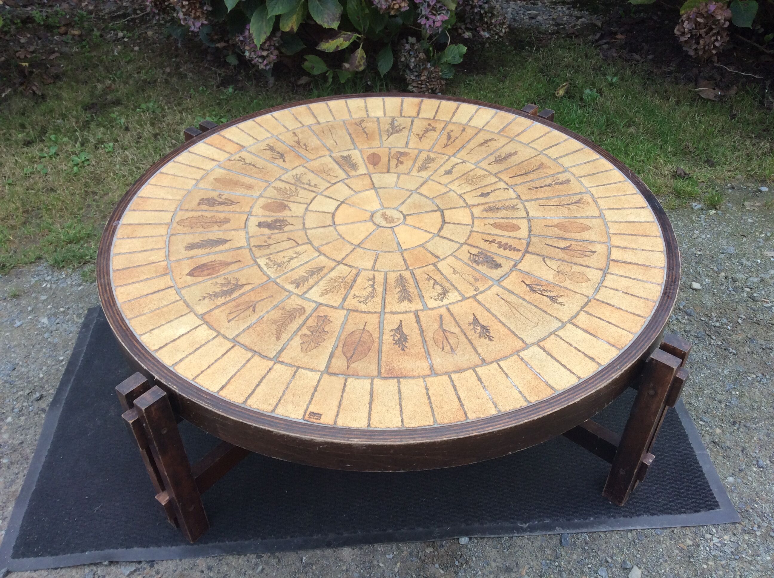 Vintage coffee table in wood and ceramic stamped Roger Capron model said garrigue aux herbiers.
