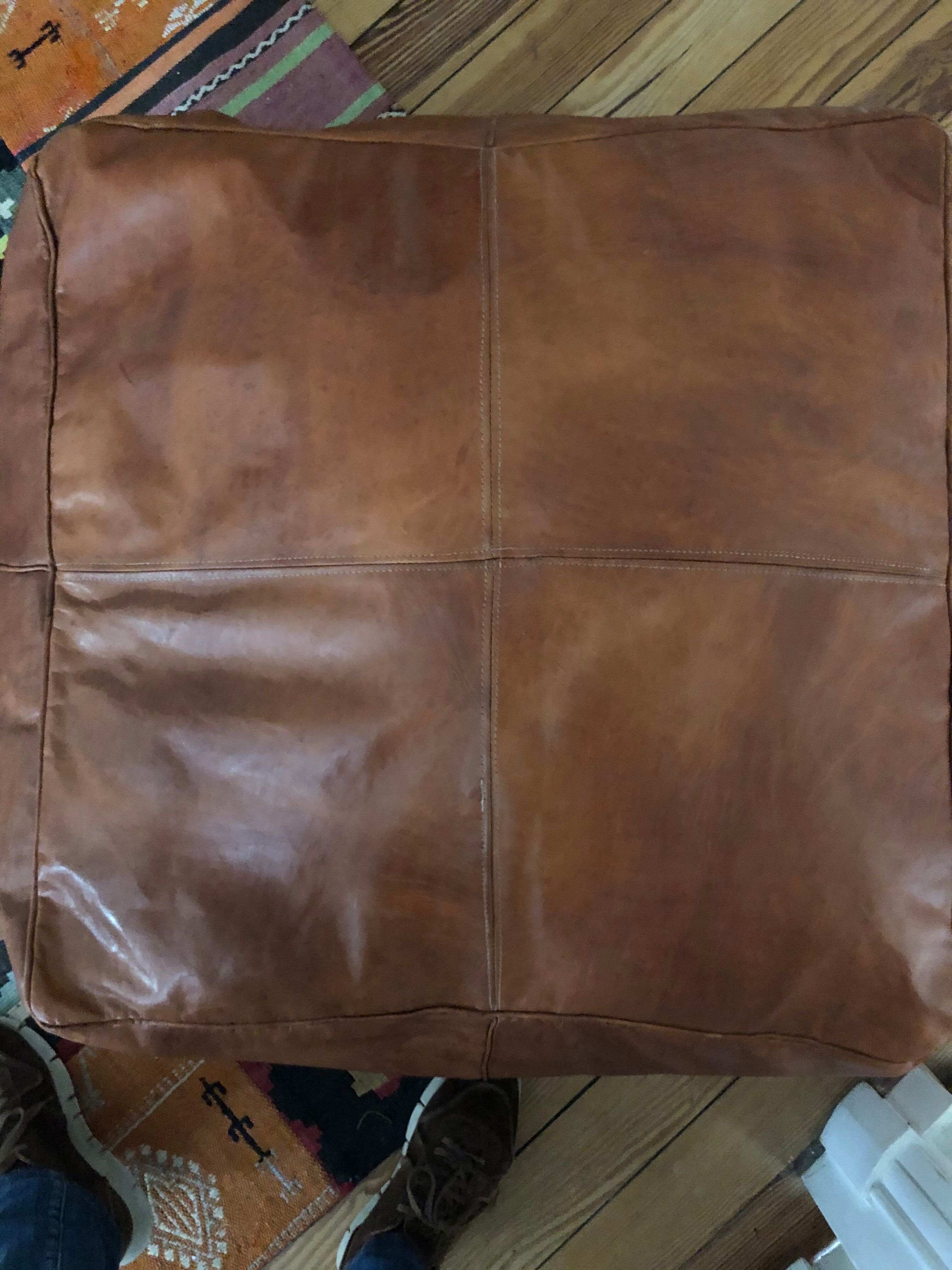 Leather pouf