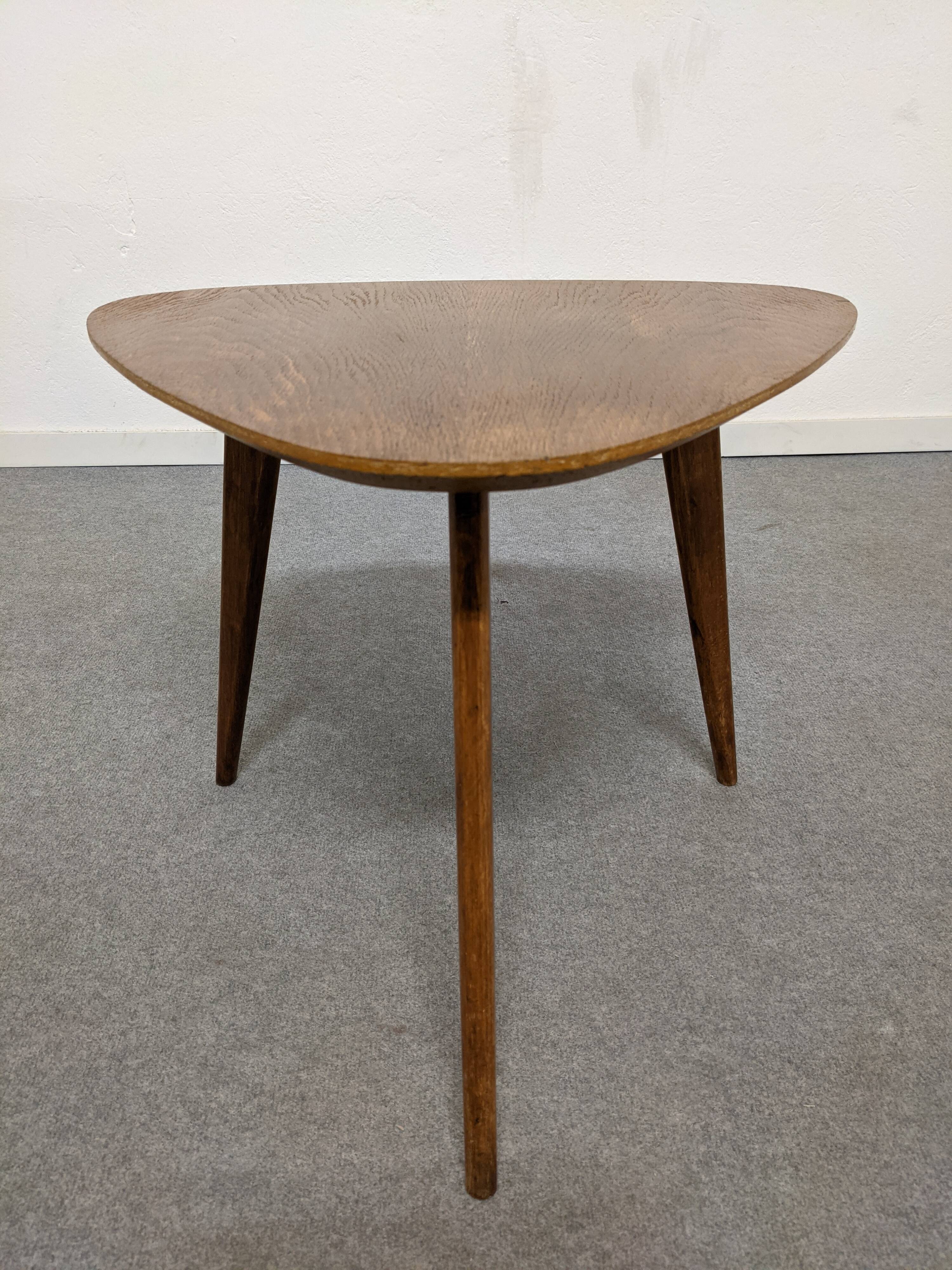 Side table tripod of the 50s/60s