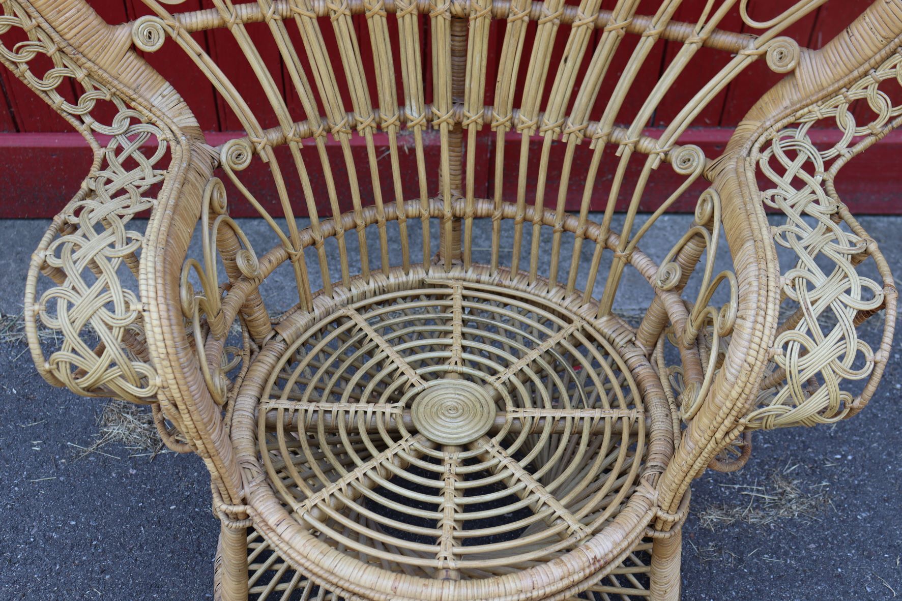 Armchair Emmanuelle