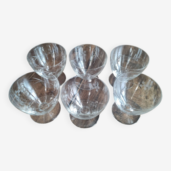 Set of 6 chiseled crystal champagne glasses with low base