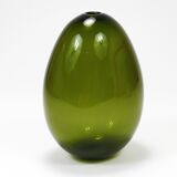 Art glass vase Saippuakupla green soap by Kaj Franck, Nuutajärvi Finland.