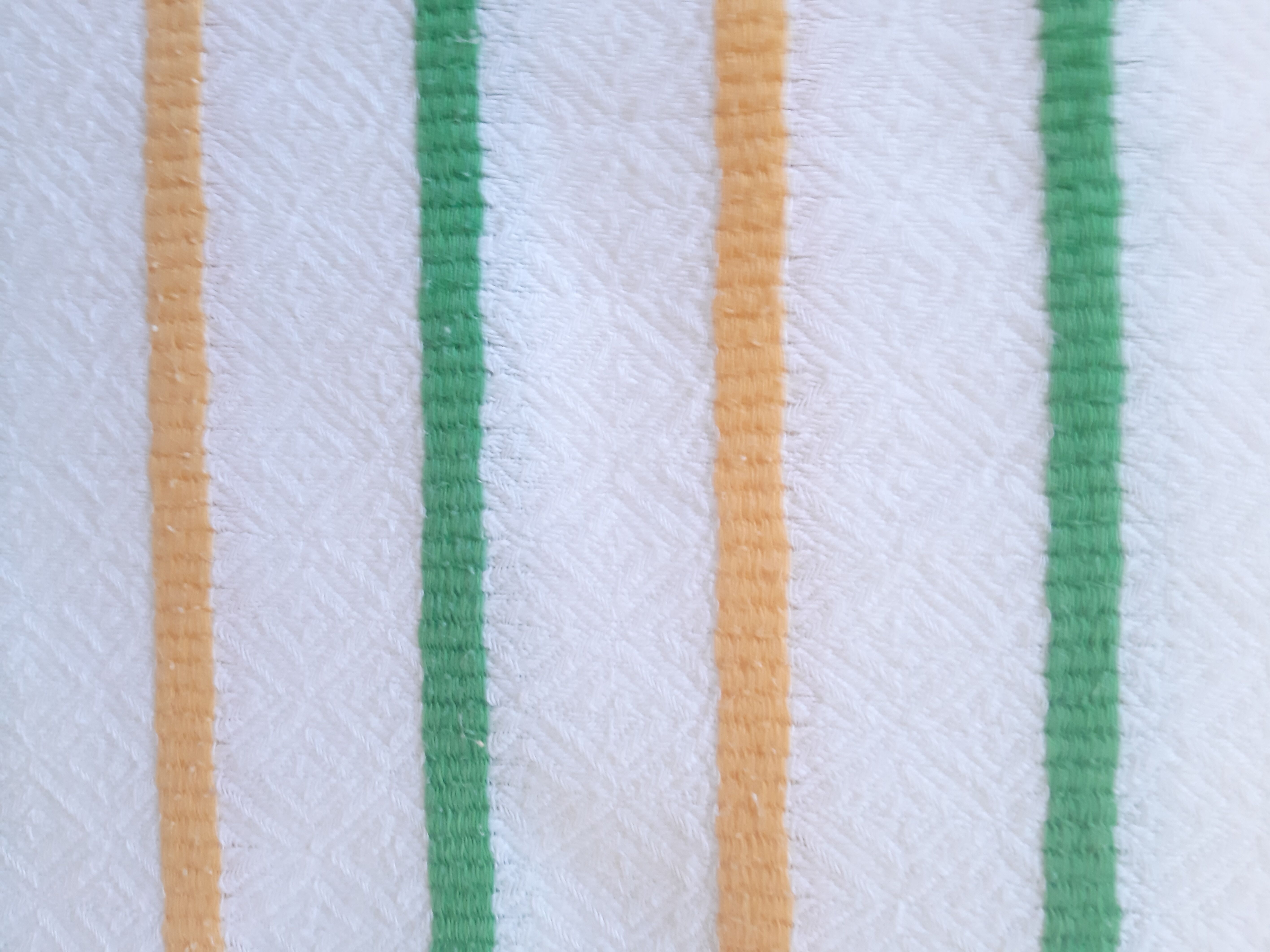 Tablecloth 140 x 160 and 6 towels