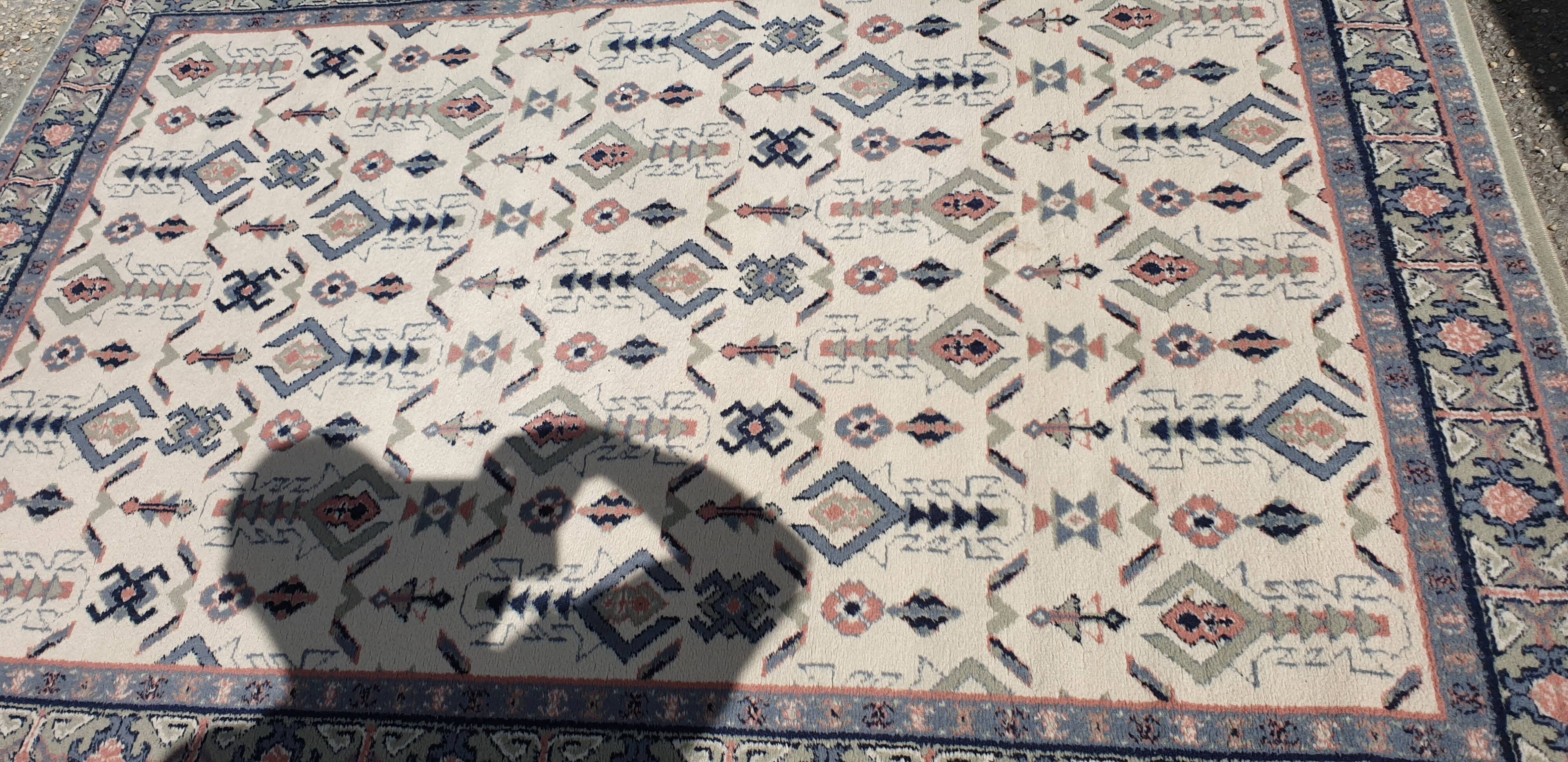 Oriental carpet wool
