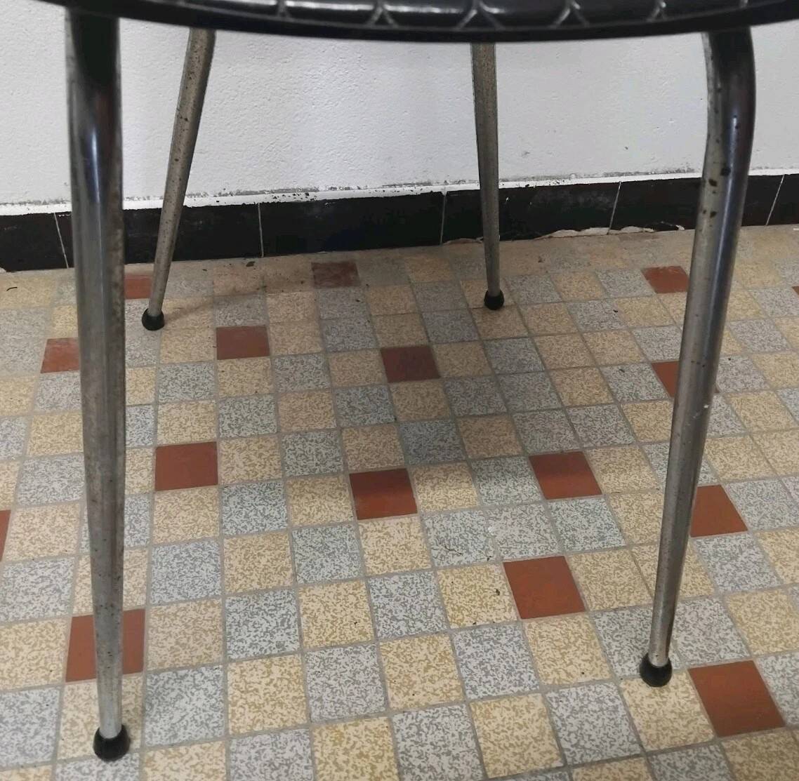 Vintage 50s/60s Marguerite Leatherette Chair