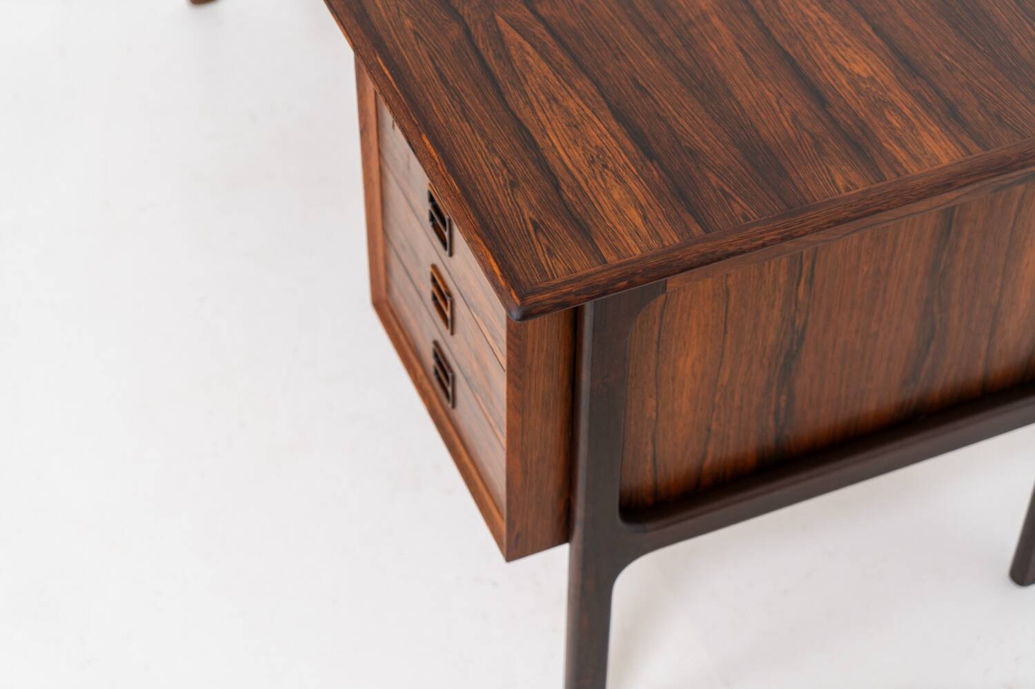 Bureau en palissandre par Edmund Brouer pour Brouer Møbelfabrik