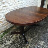 Scandinavian extendable table 2 extensions