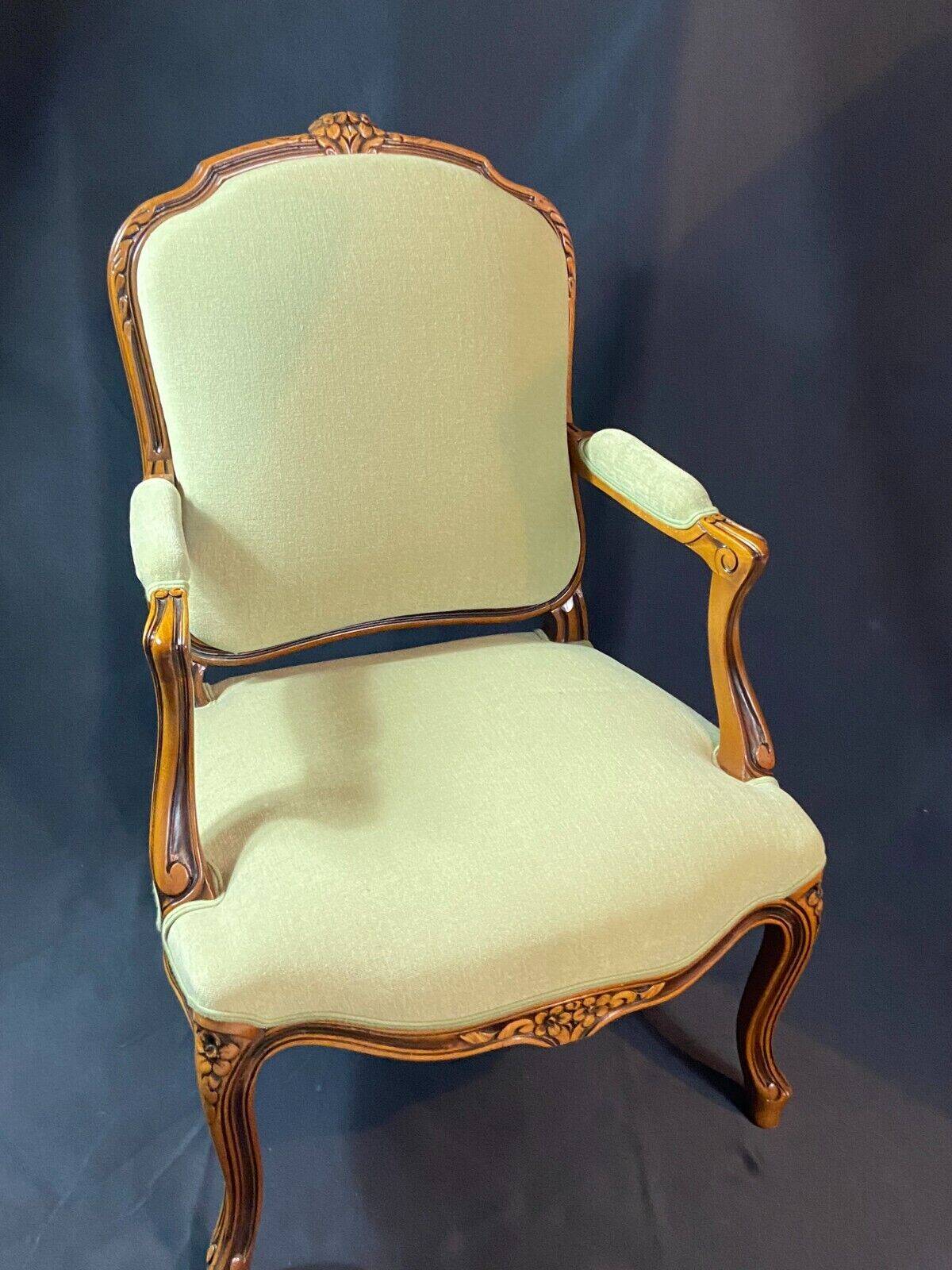 Large Queen-style back armchair in solid cherry wood, Louis XV style