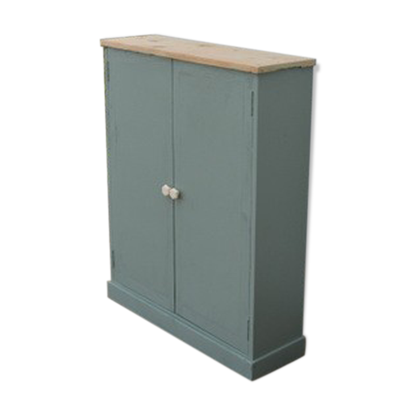 Paris buffet, shallow type buffet