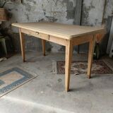Farmhouse table