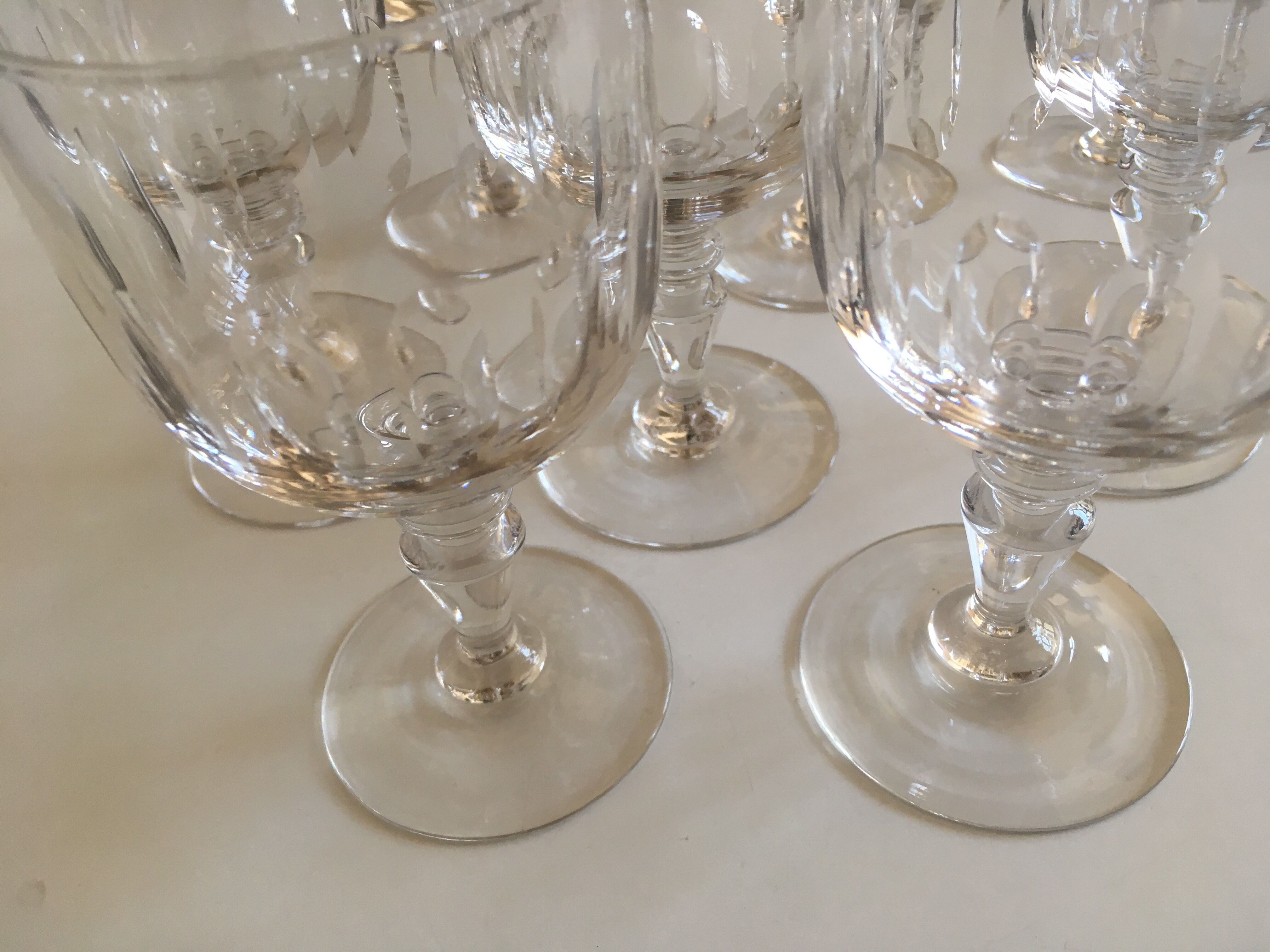 set of 8 19th crystal glasses ringing faceted