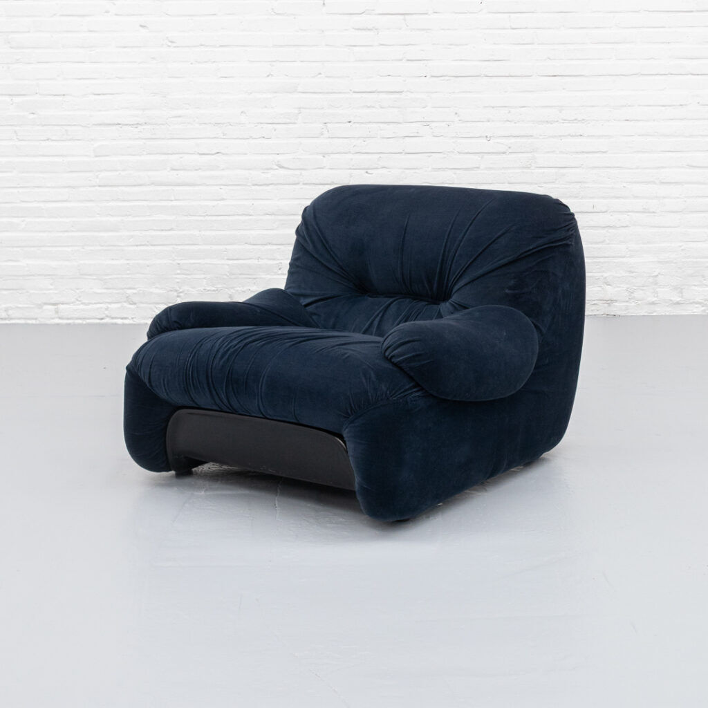 Malu lounge chair by Diego Mattu for 1P Italy 1970s