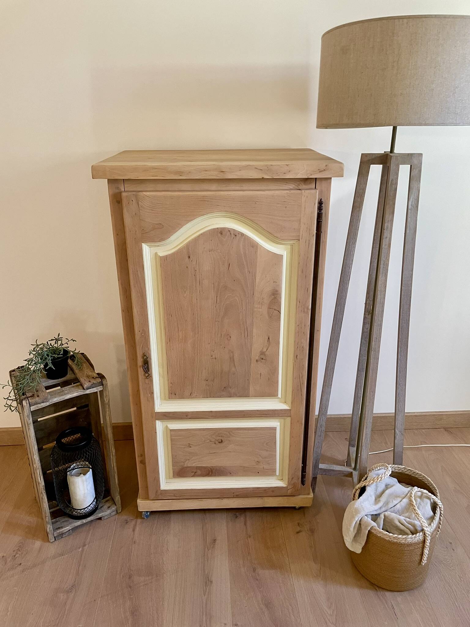 Meuble Hifi ou confiturier