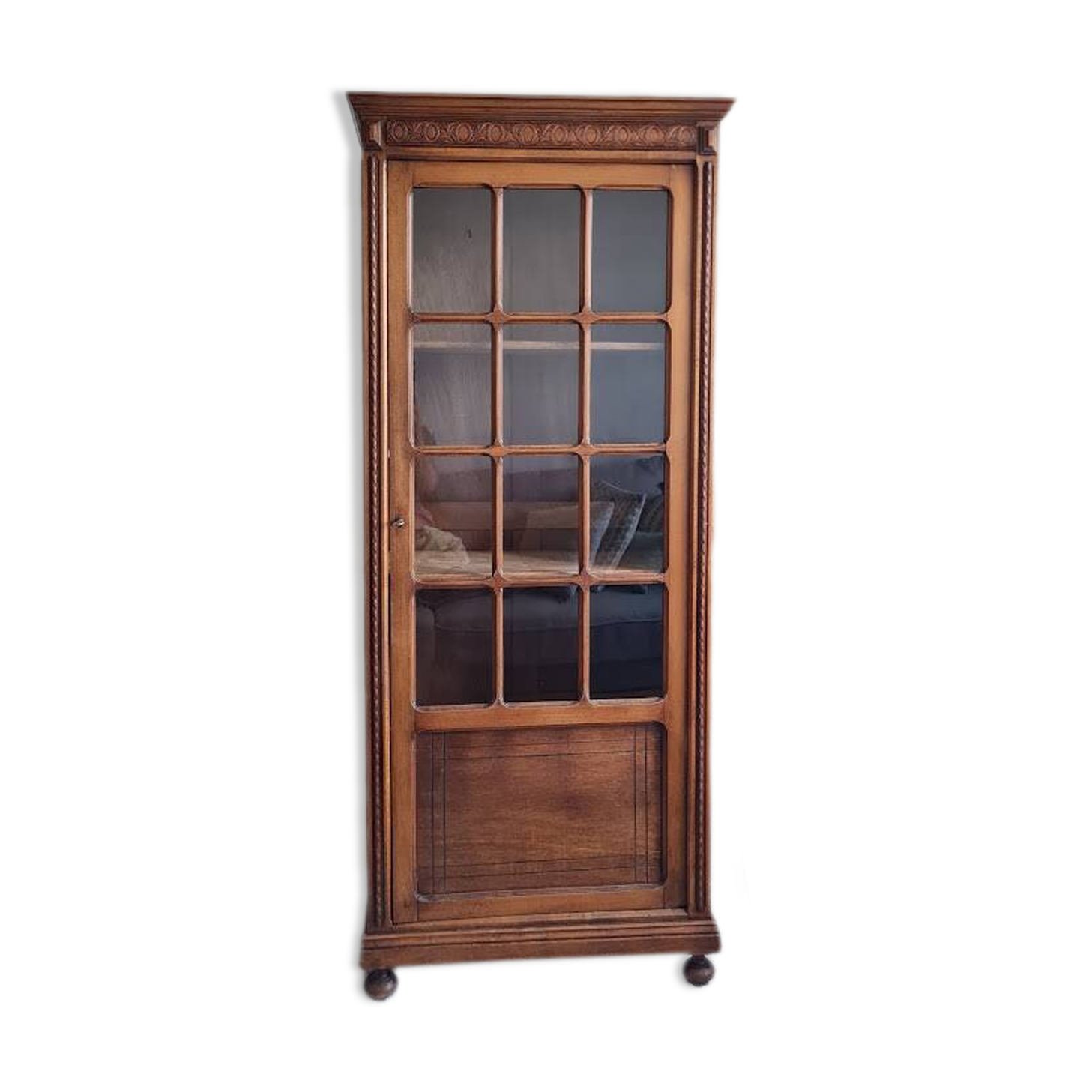 Antique Parisian glass cabinet - bonnet-maker type