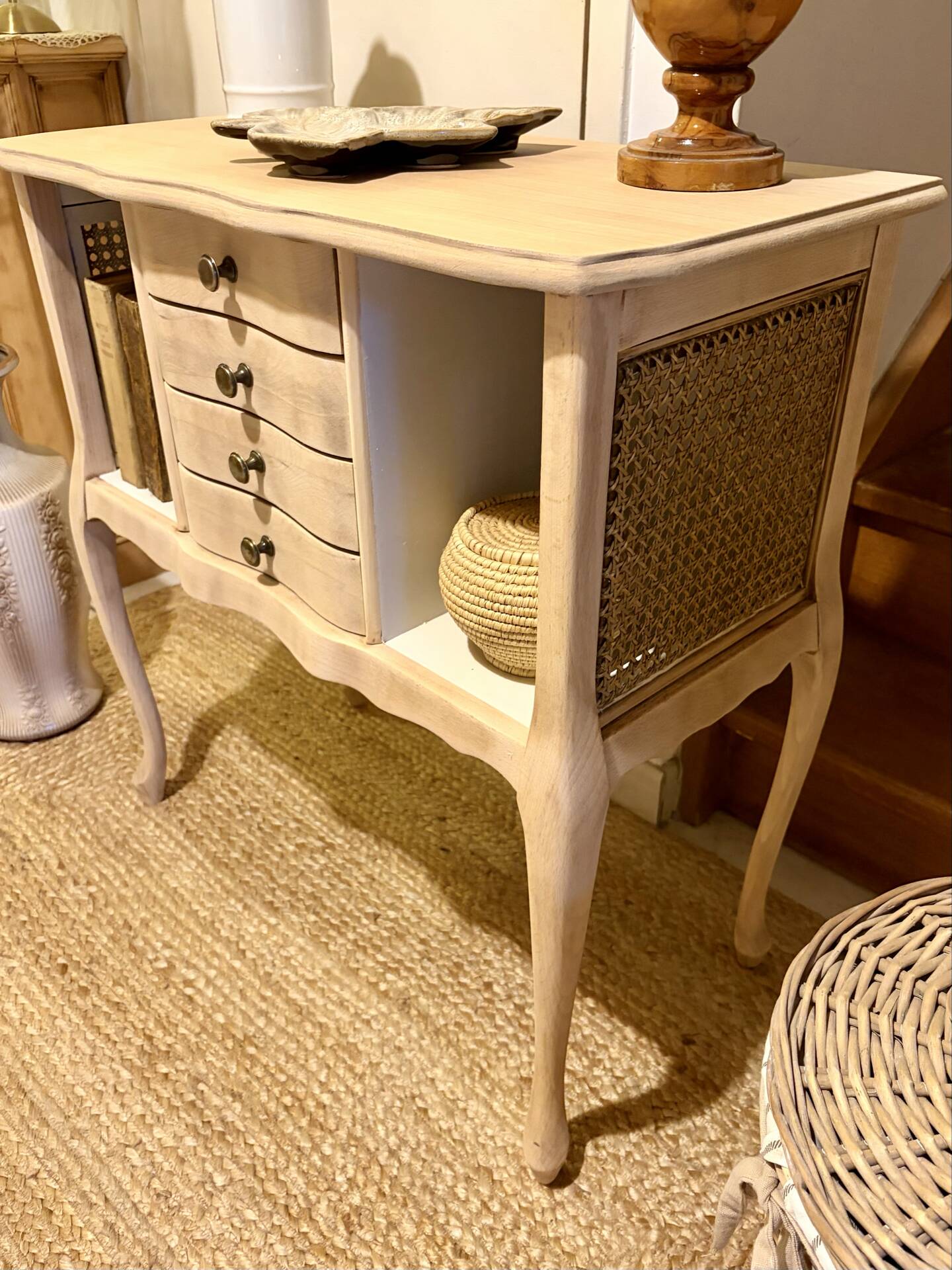 Small chest of drawers
