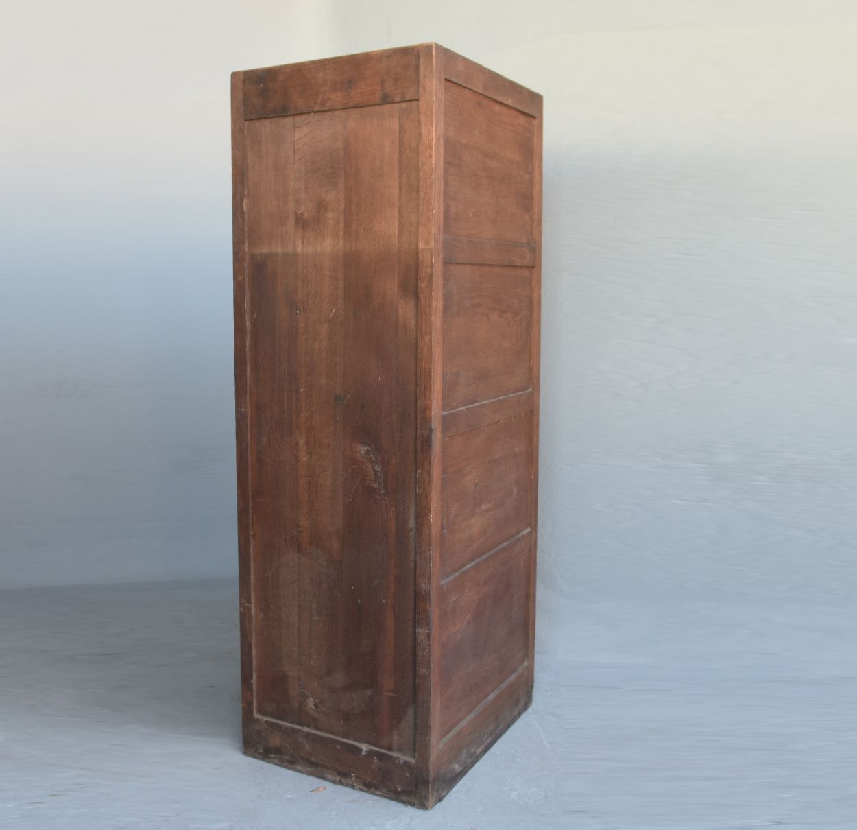 Oak compartment locker circa 1900