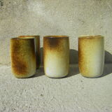 Six verres en grès