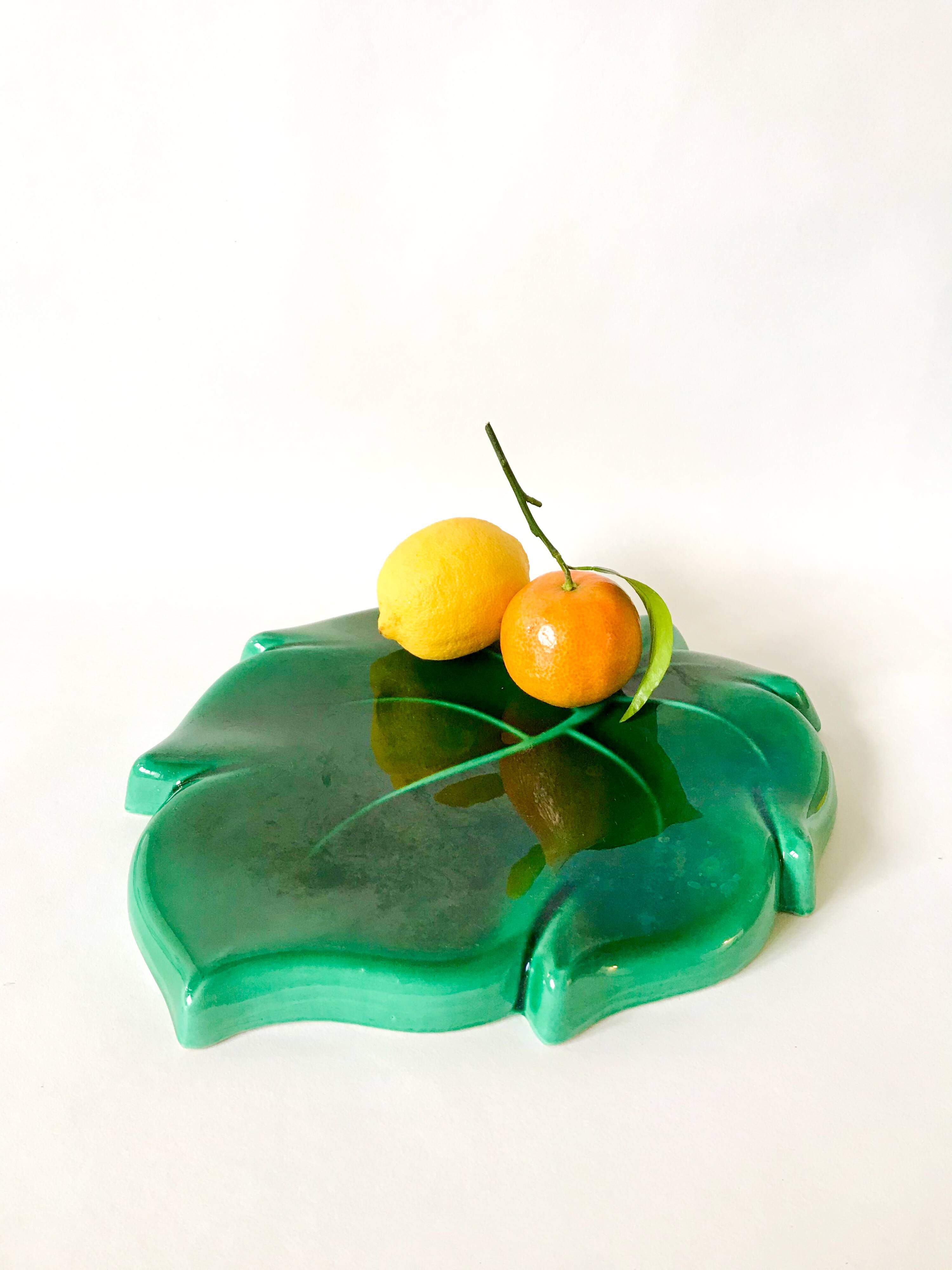 ceramic trivet leaf model Gien 60s