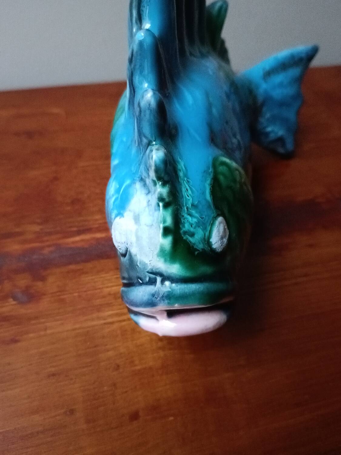 Fish in Vallauris barbotine