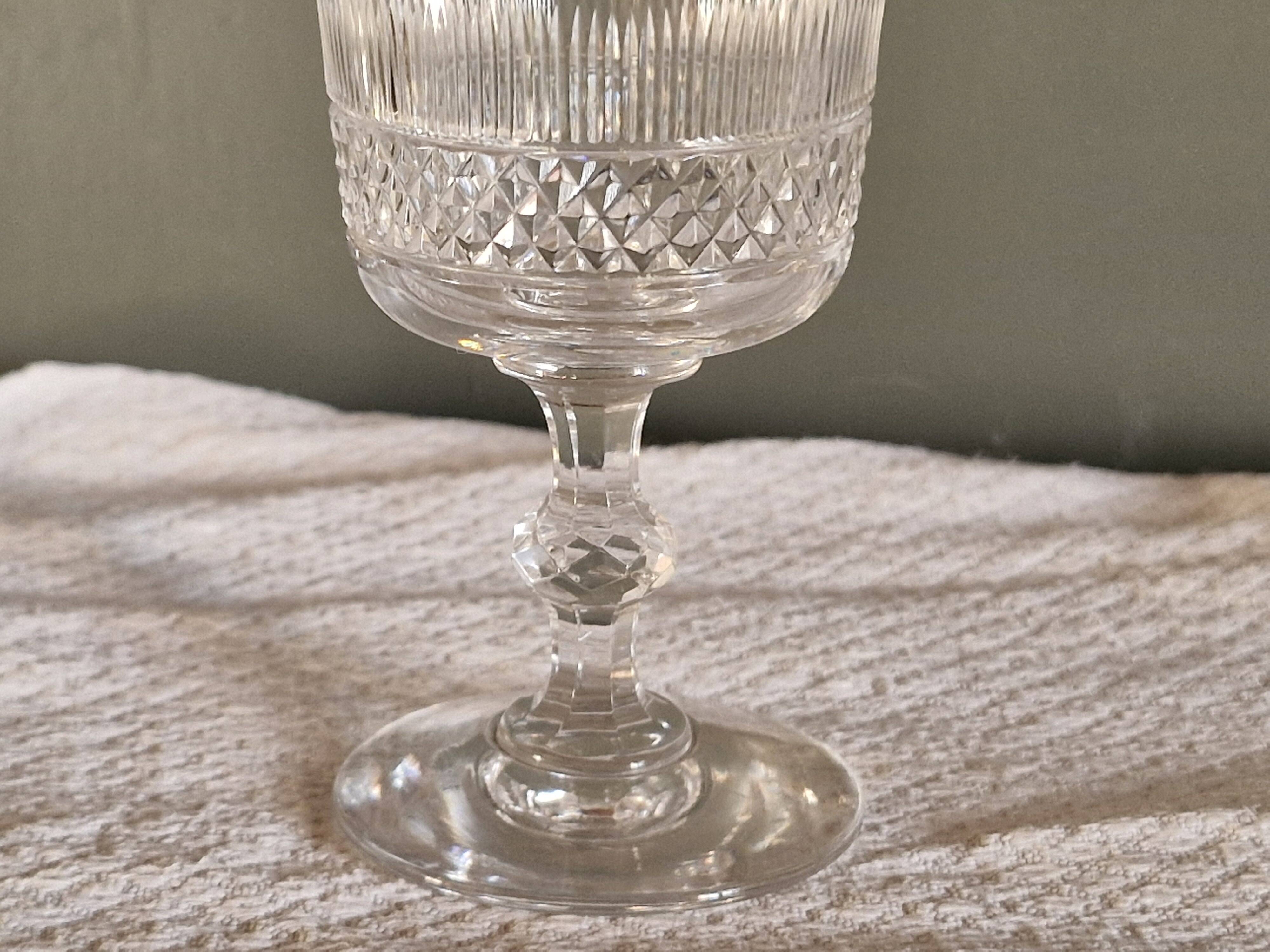 6 White Wine Glasses Baccarat - Diamond Points, Circa 1880