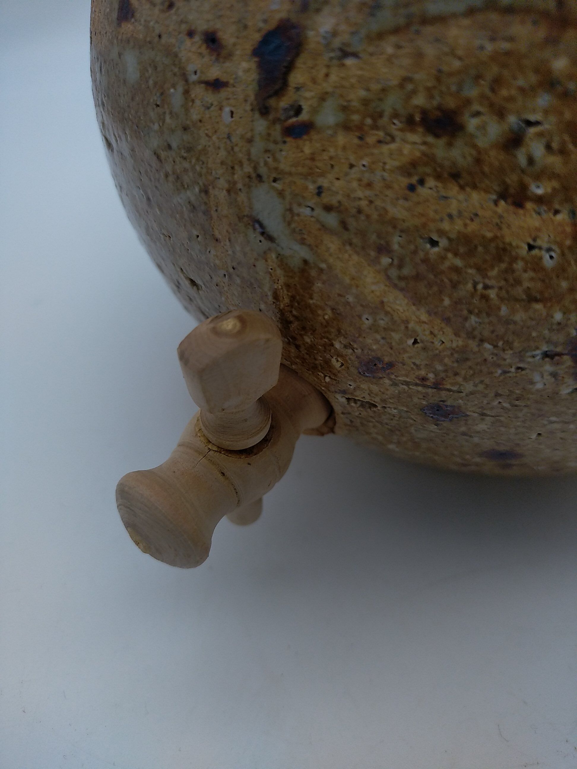 Vinegar in sandstone pyrity signed Alain Blanchard.