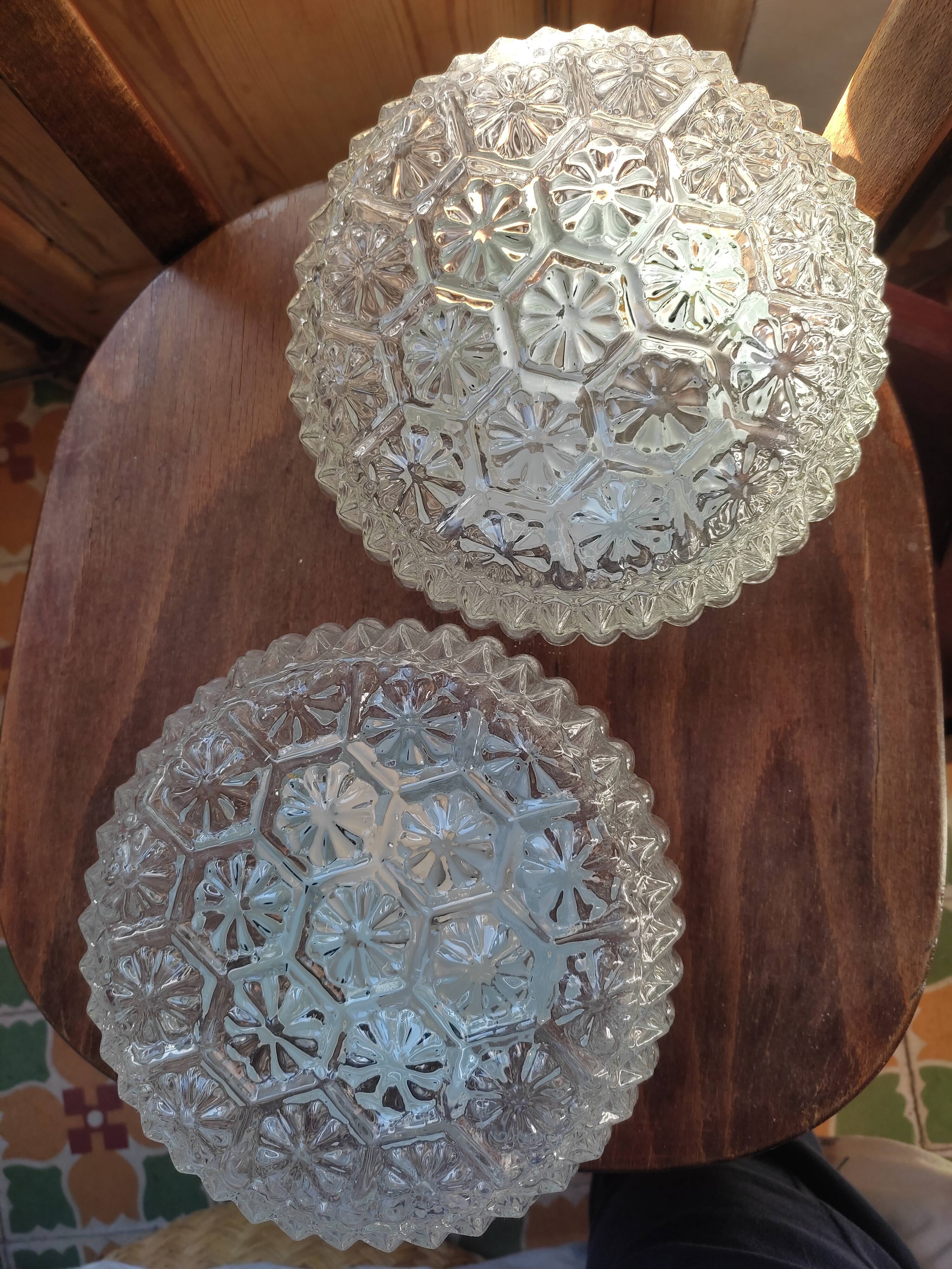 Glass ceiling lamp with small flowers