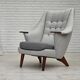 Fauteuil danois à dossier haut avec tabouret, années 1970, laine, bois de teck.