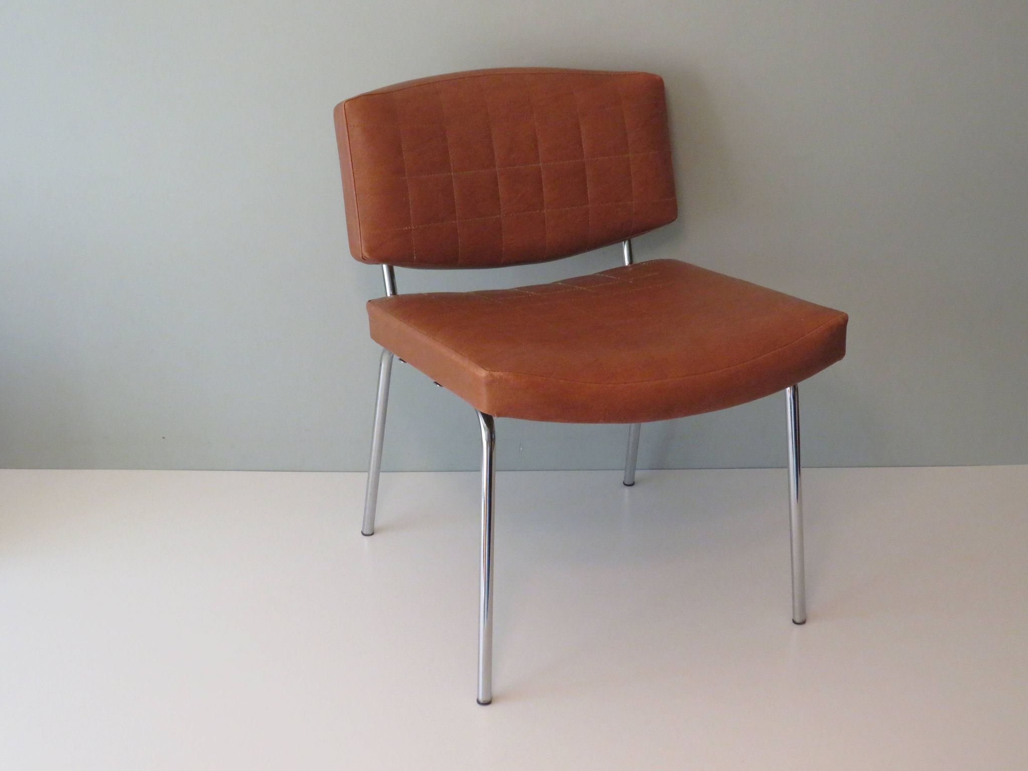 Extra chair, model 'Conseil' designed by Pierre Guariche for Meurop, Belgium 1960