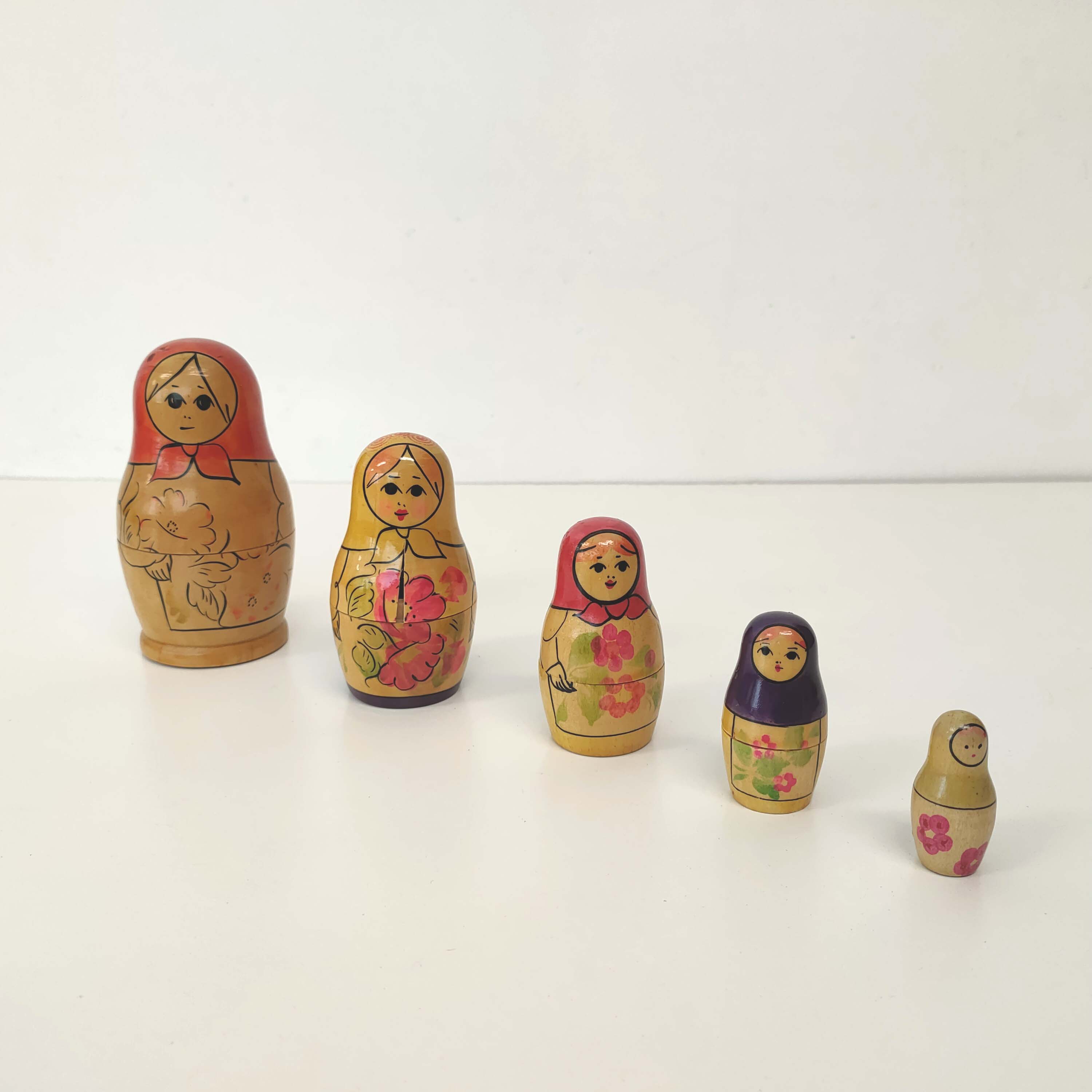 Russian dolls gigognes matriochka
