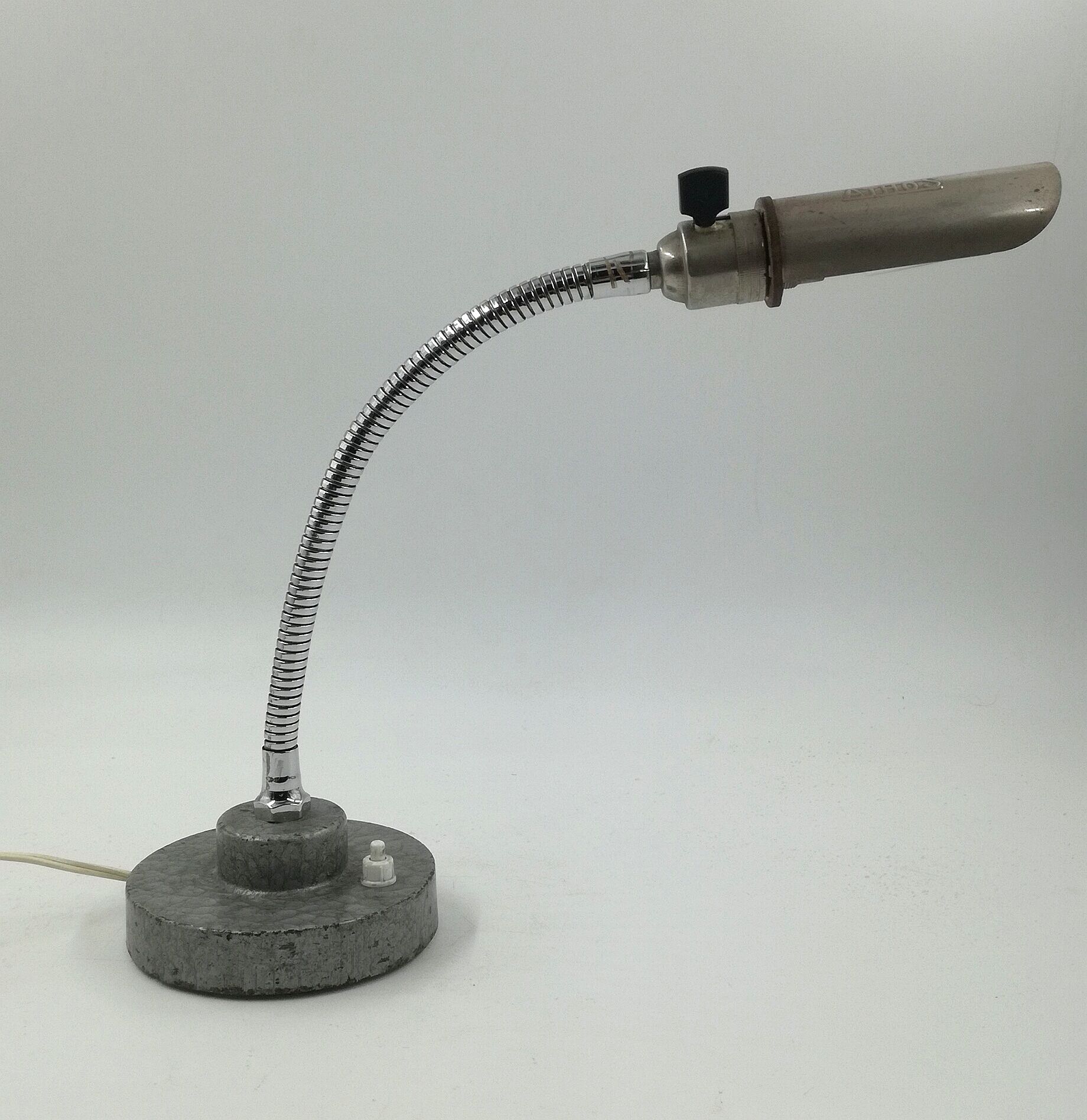 ATHOS 60s workshop lamp