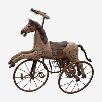 Tricycle horse