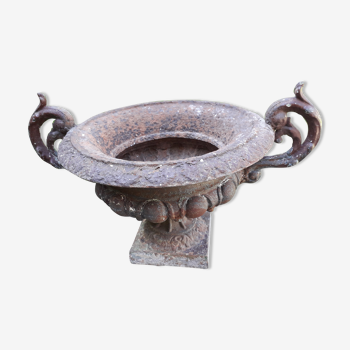 Vase Medicis ancien en fonte