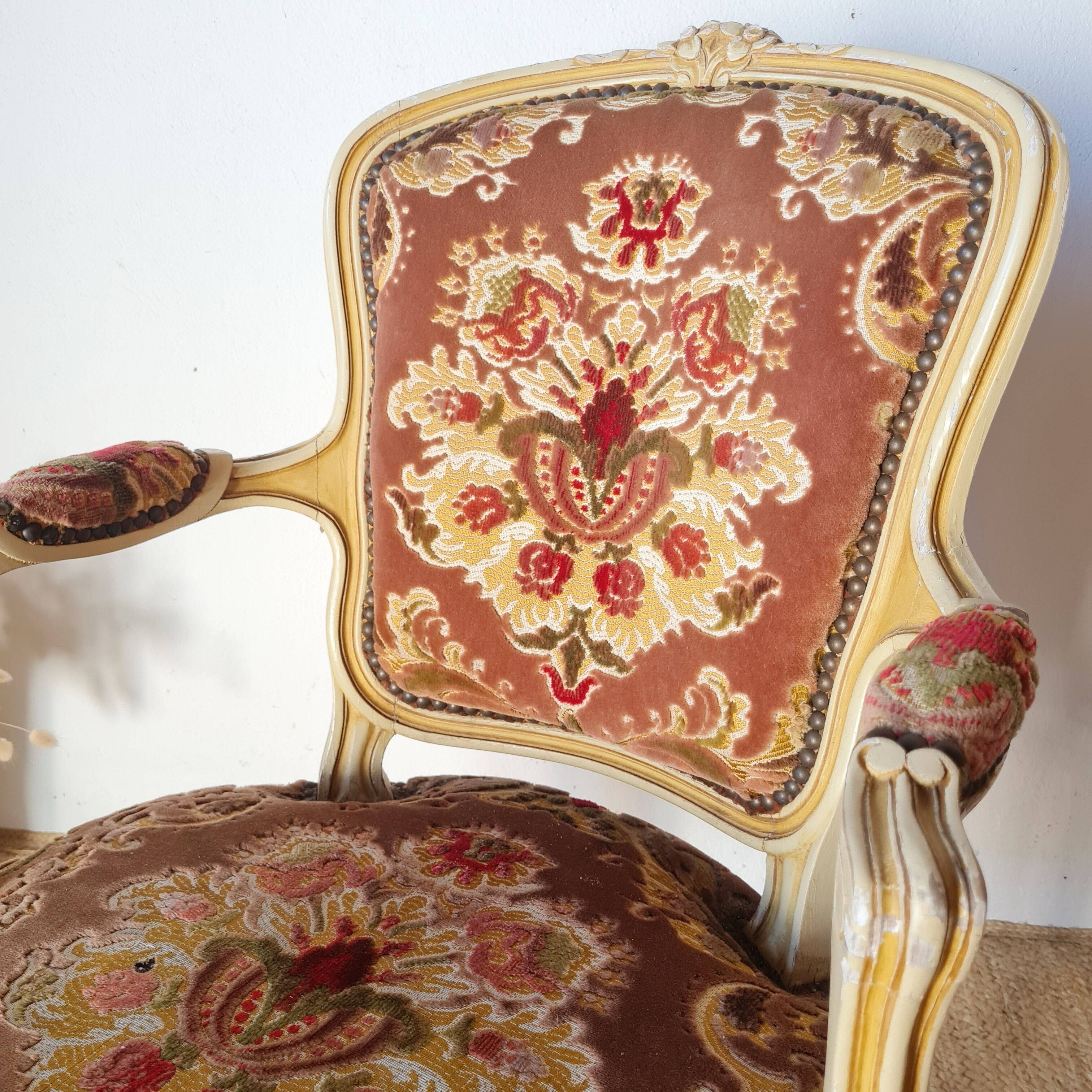 Louis XV style cabriolet armchair - floral velvet seat